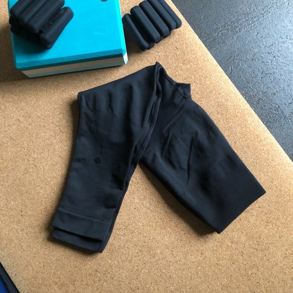 Lululemon Compression Tights, W8 - Picture 1 of 7